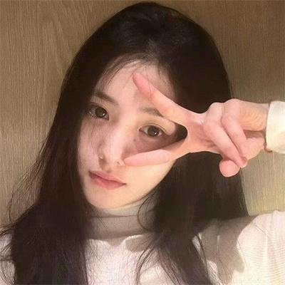 弗洛尔和她的两个丈夫